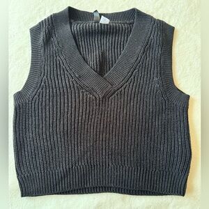 Mango crop top Women's Sweater Vest